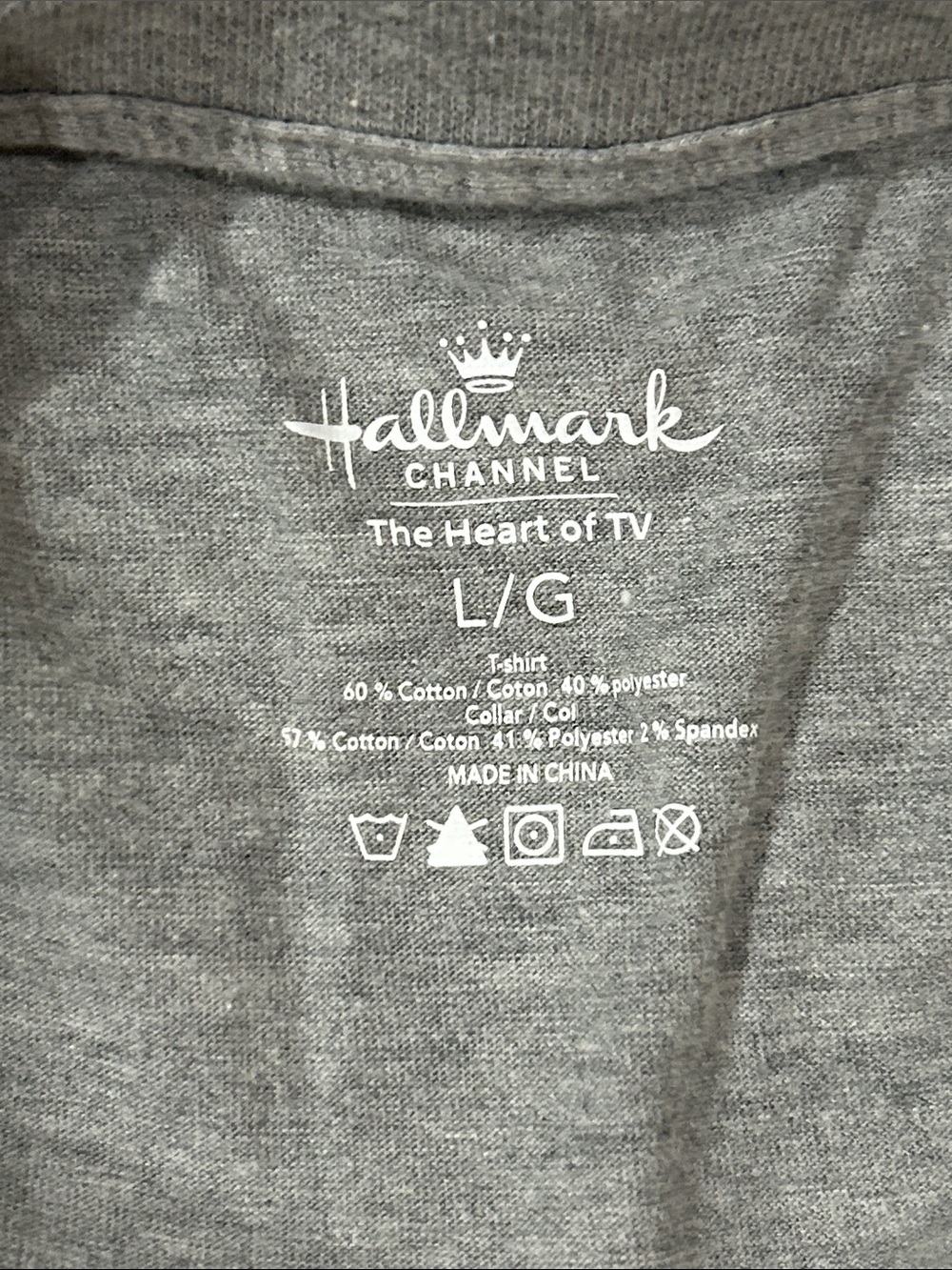 Hallmark Channel Grey Graphic “This Is My Watching Shirt” Tshirt Sz L - Picture 3 of 5